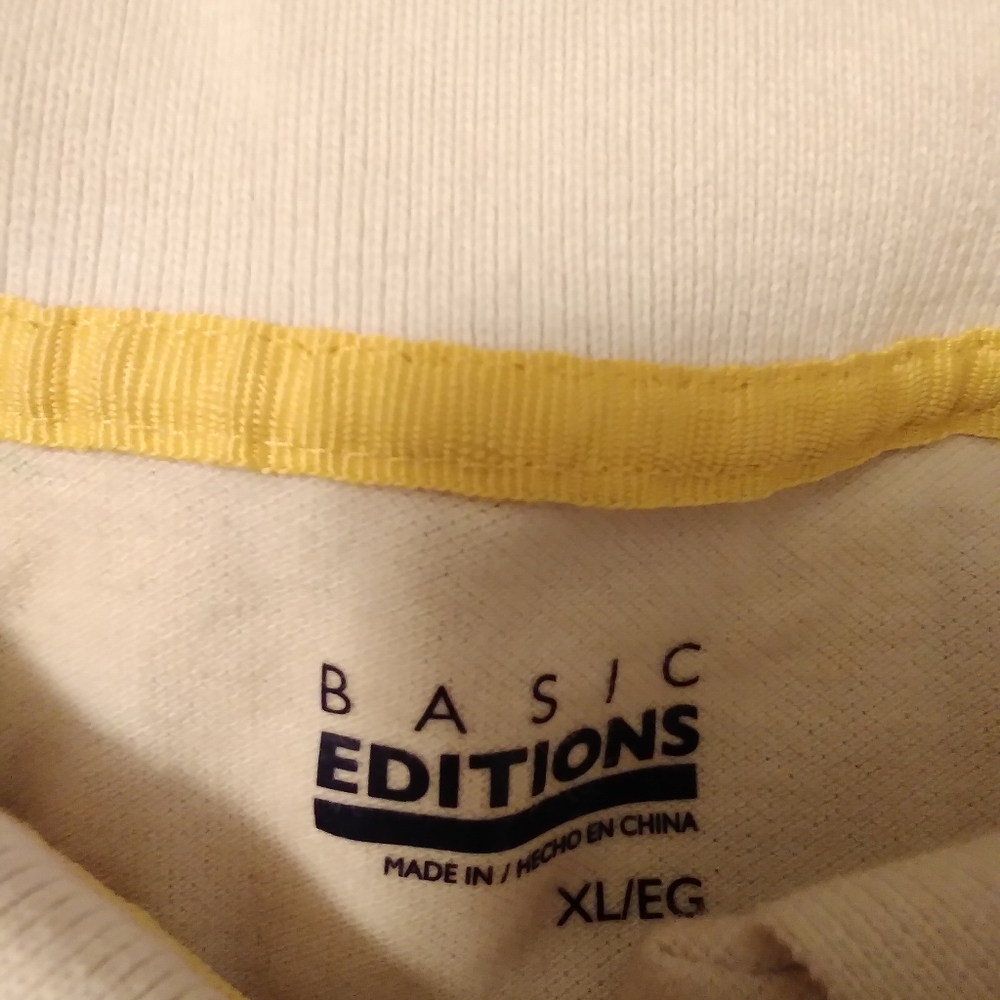 Fun pineapple tee - Picture 2 of 2